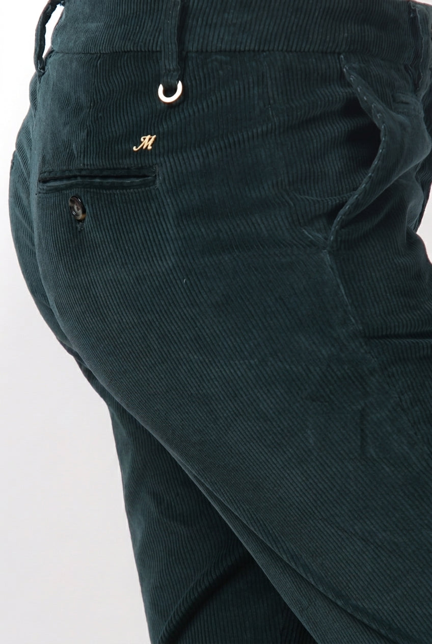New York Slim pantalon chino femme en velours à grosses côtes slim fit ①