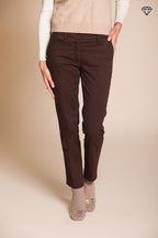 Foto 1 New York Slim pantalone chino donna in raso slim fit ①