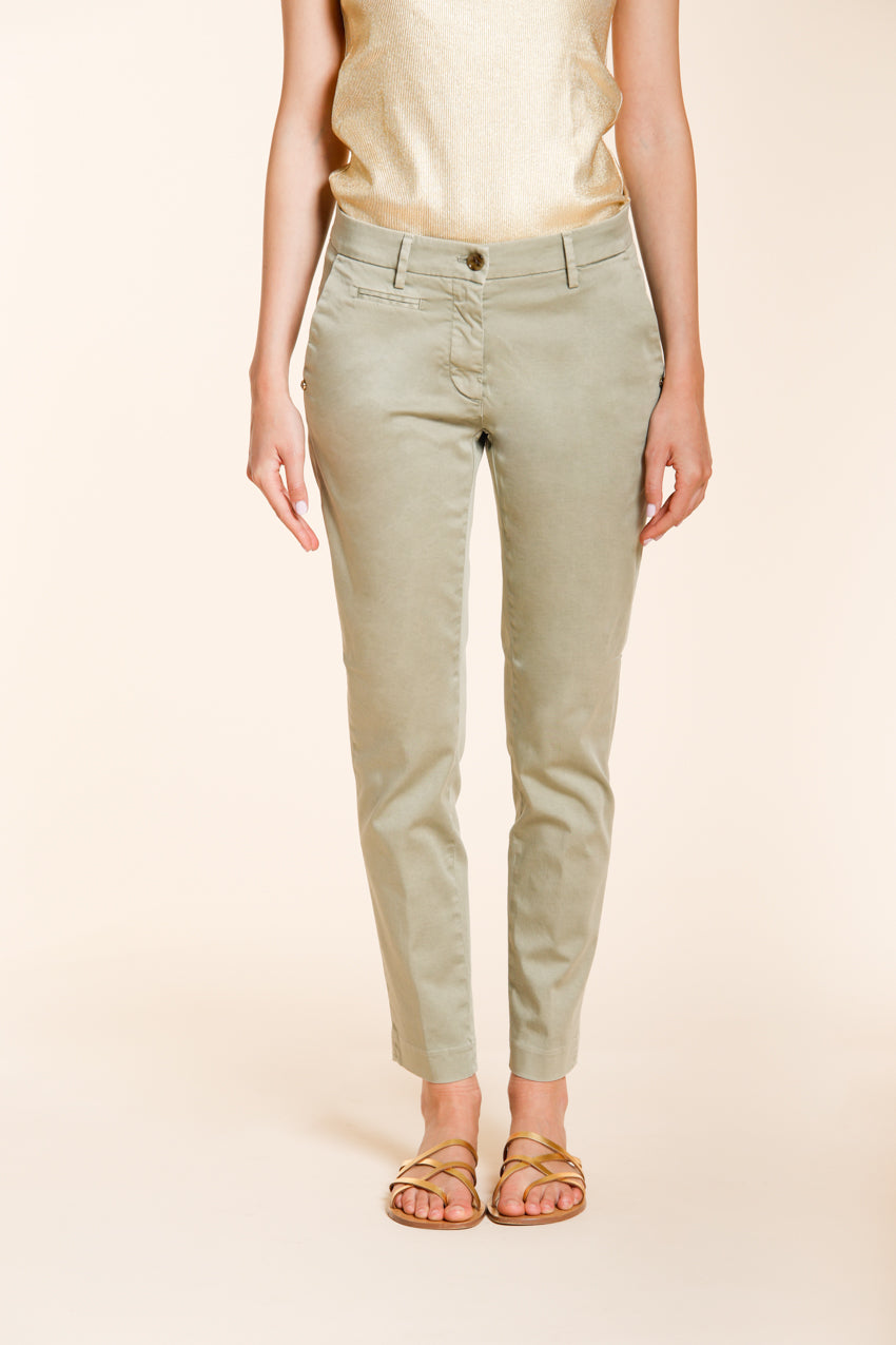 New York Slim pantalon chino femme en satin stretch slim fit ①