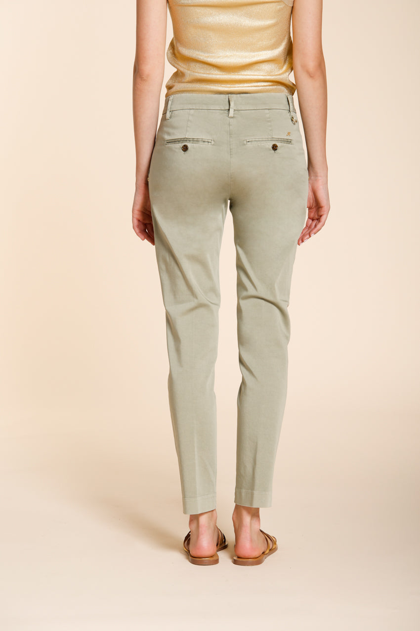 New York Slim pantalon chino femme en satin stretch slim fit ①