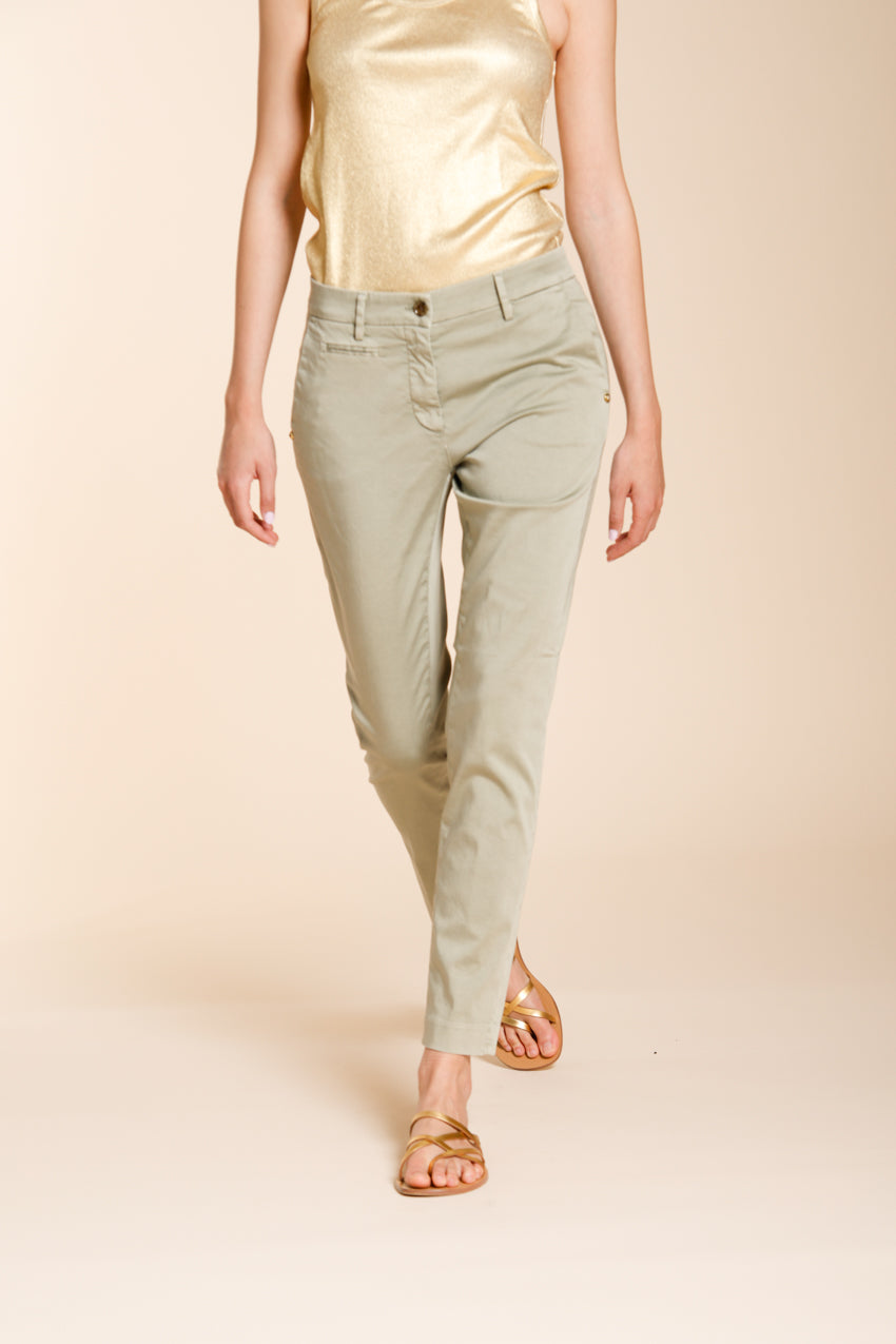 New York Slim pantalon chino femme en satin stretch slim fit ①