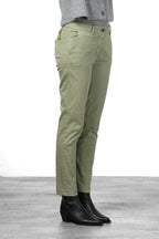 New York Slim pantalone chino donna in raso slim fit ①