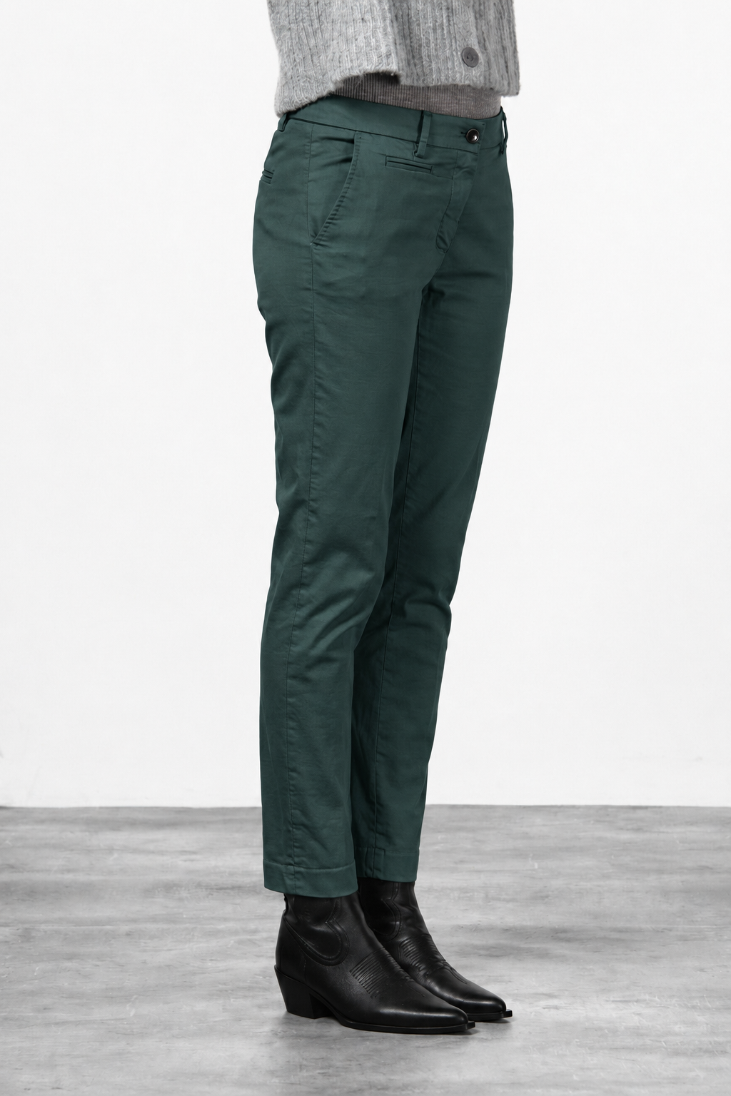 New York Slim pantalon chino femme en satin slim fit ①
