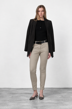 New York Slim pantalone chino donna in raso slim fit ①