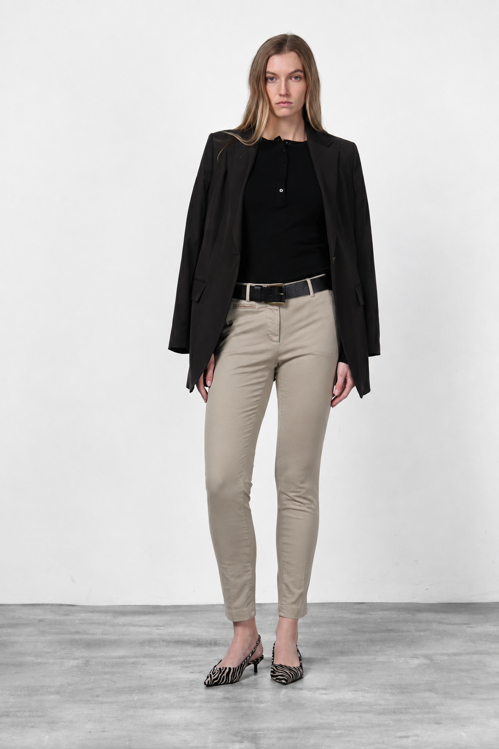 New York Slim pantalone chino donna in raso slim fit ①