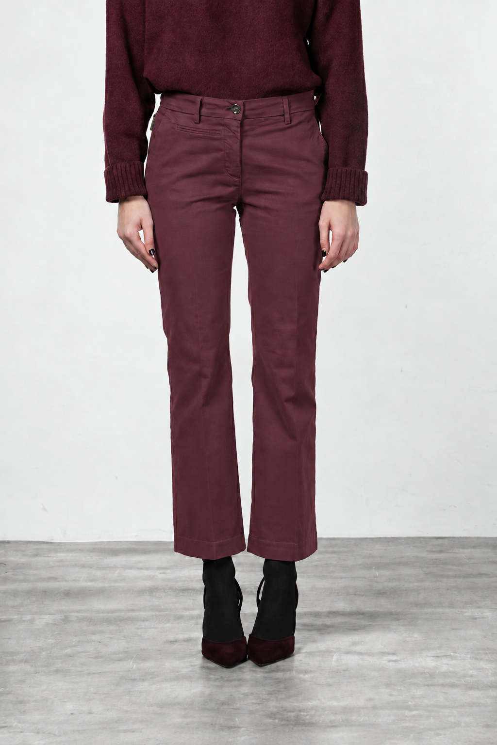 New York Trumpet pantalon chino femme en gabardine slim fit ①