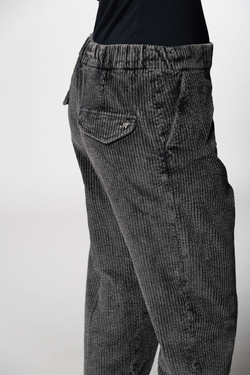 Malibu Jogger City women’s chino trousers in corduroy relaxed fit