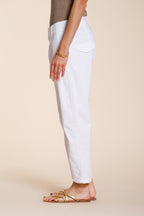 Malibu Jogger women's chino pants in gabardine carrot fit