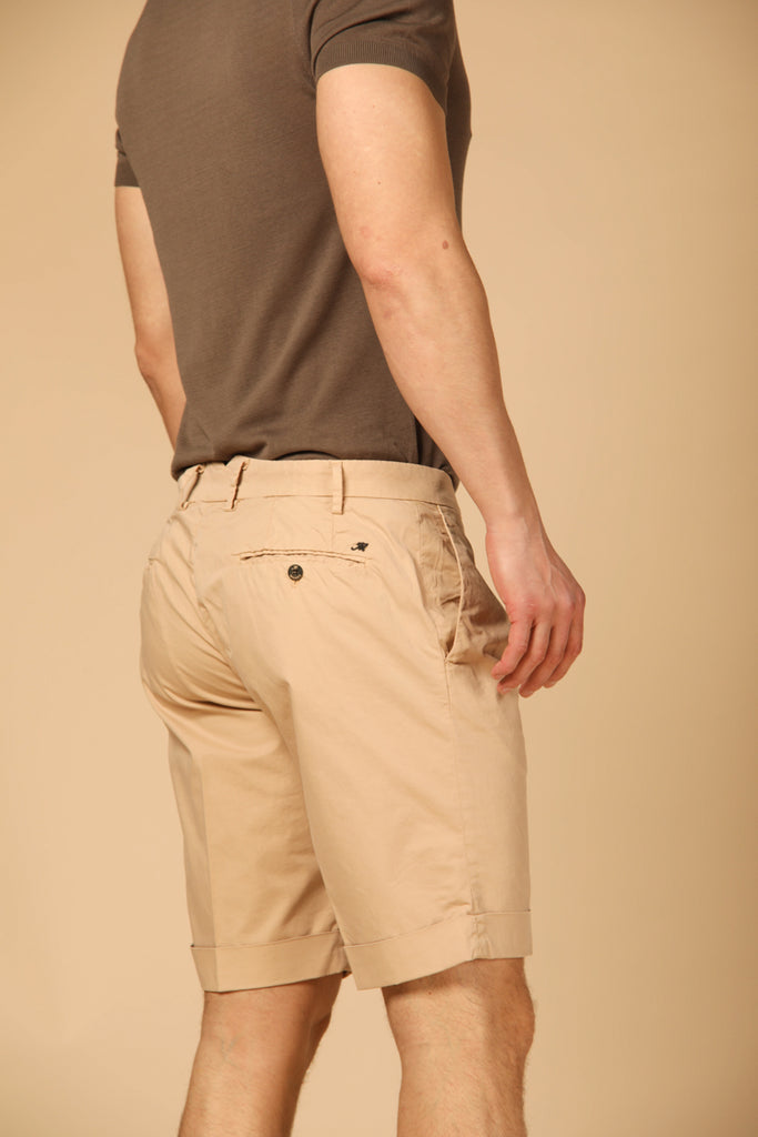 Image 3 of Mason's Genova Style model men's chino bermuda in dark khaki, slim fit