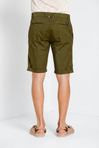 London Herren Chino Bermuda aus Stretch-Gabardine regular fit ①