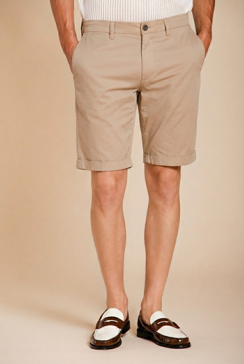 London Herren Chino Bermuda aus Gabardine Stretch regular fit ①