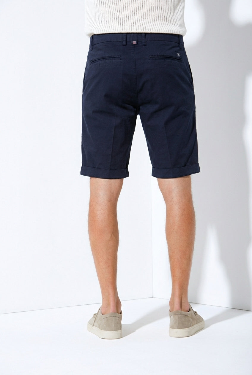 London Herren Chino Bermuda aus Stretch-Gabardine regular fit ①