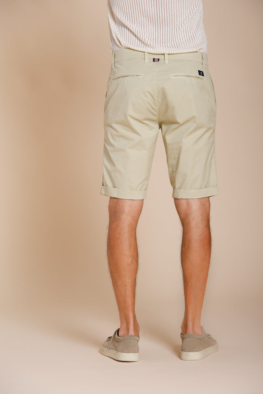 London bermuda chino homme en gabardine stretch regular fit ①