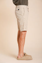 London men's chino bermuda in stretch gabardine regular fit ①