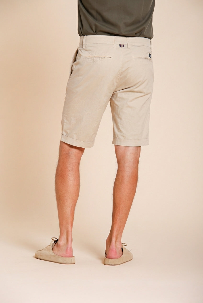 London men's chino bermuda in stretch gabardine regular fit ①