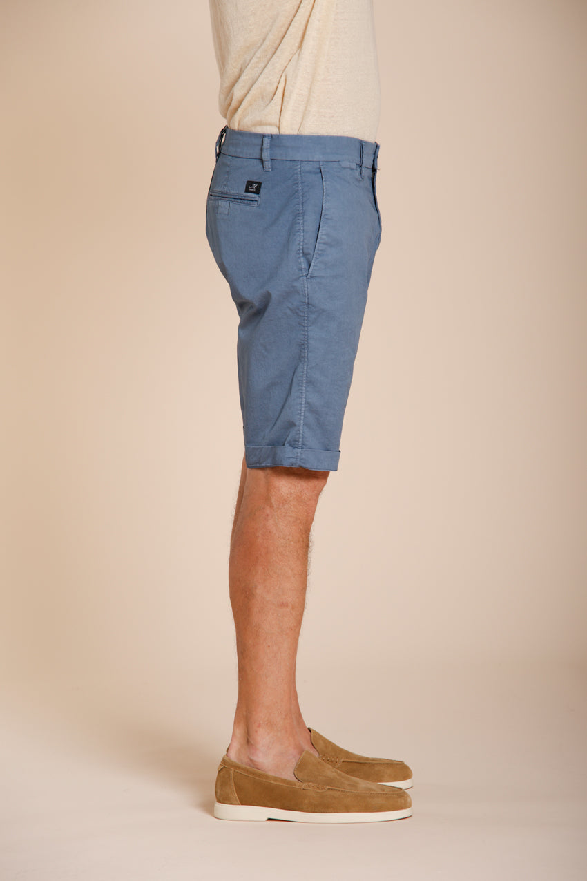 London men's chino bermuda in stretch gabardine regular fit ①