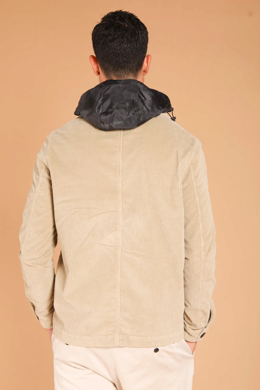 immagine 4 di field jacket uomo modello Winter Jacket in velluto, color ghiaccio fit slim di Mason's