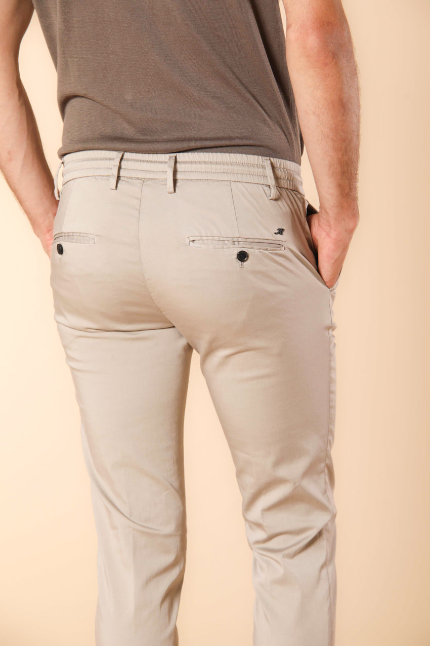 Milano Jogger Travel Herren Chino Jogger aus technischem Satin Travel Stretch Extra Slim