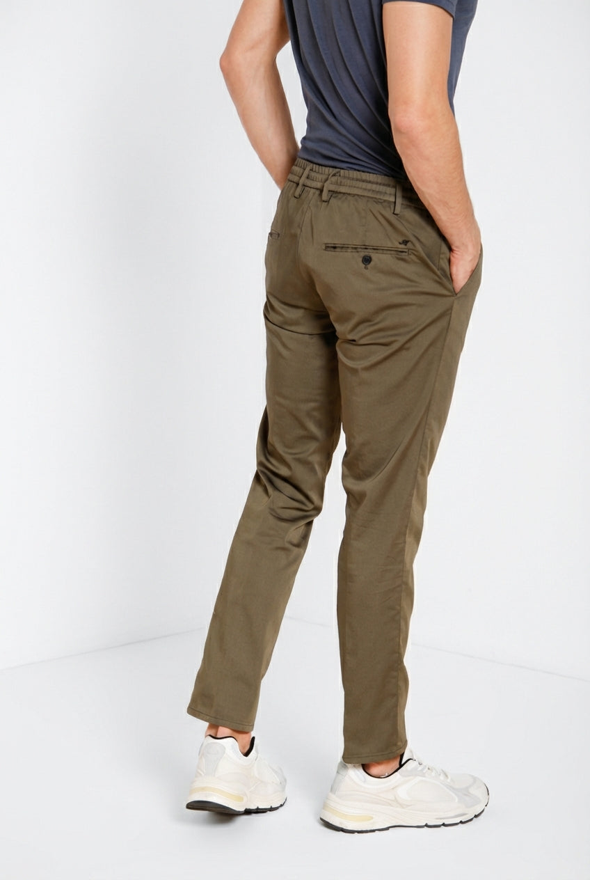 Milano Jogger Travel men's chino pants in technical travel stretch satin extra slim fit