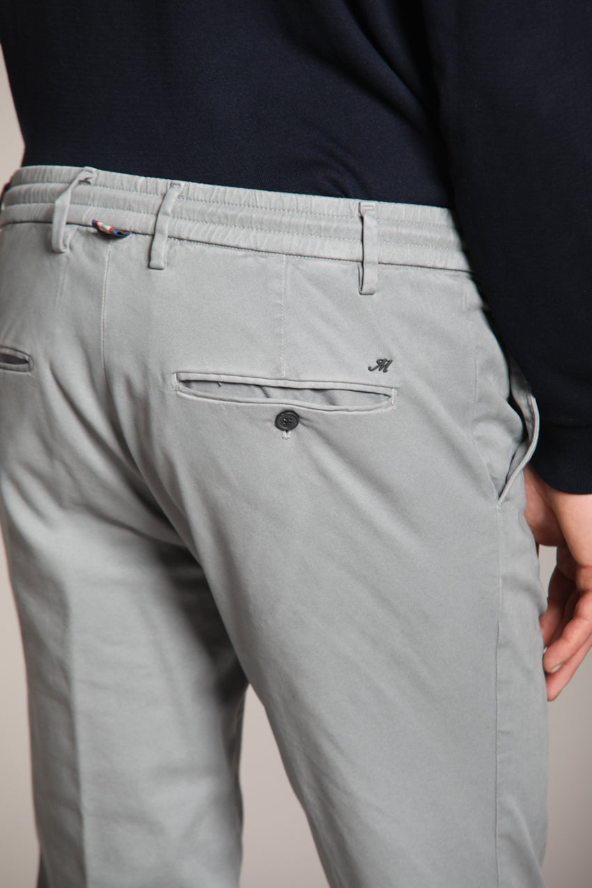 Foto 2 Milano Jogger pantalone chino uomo in gabardina stretch extra slim fit