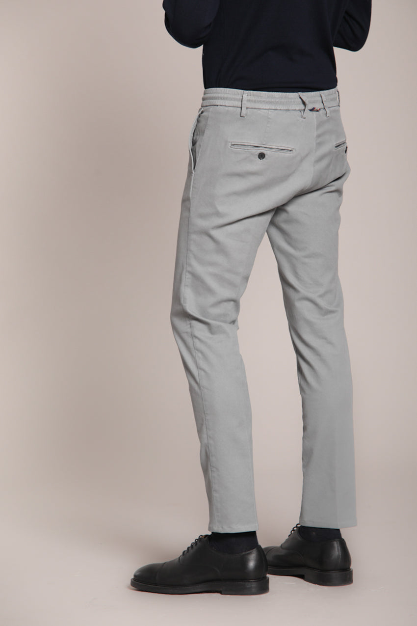 Foto 5 Milano Jogger pantalone chino uomo in gabardina stretch extra slim fit
