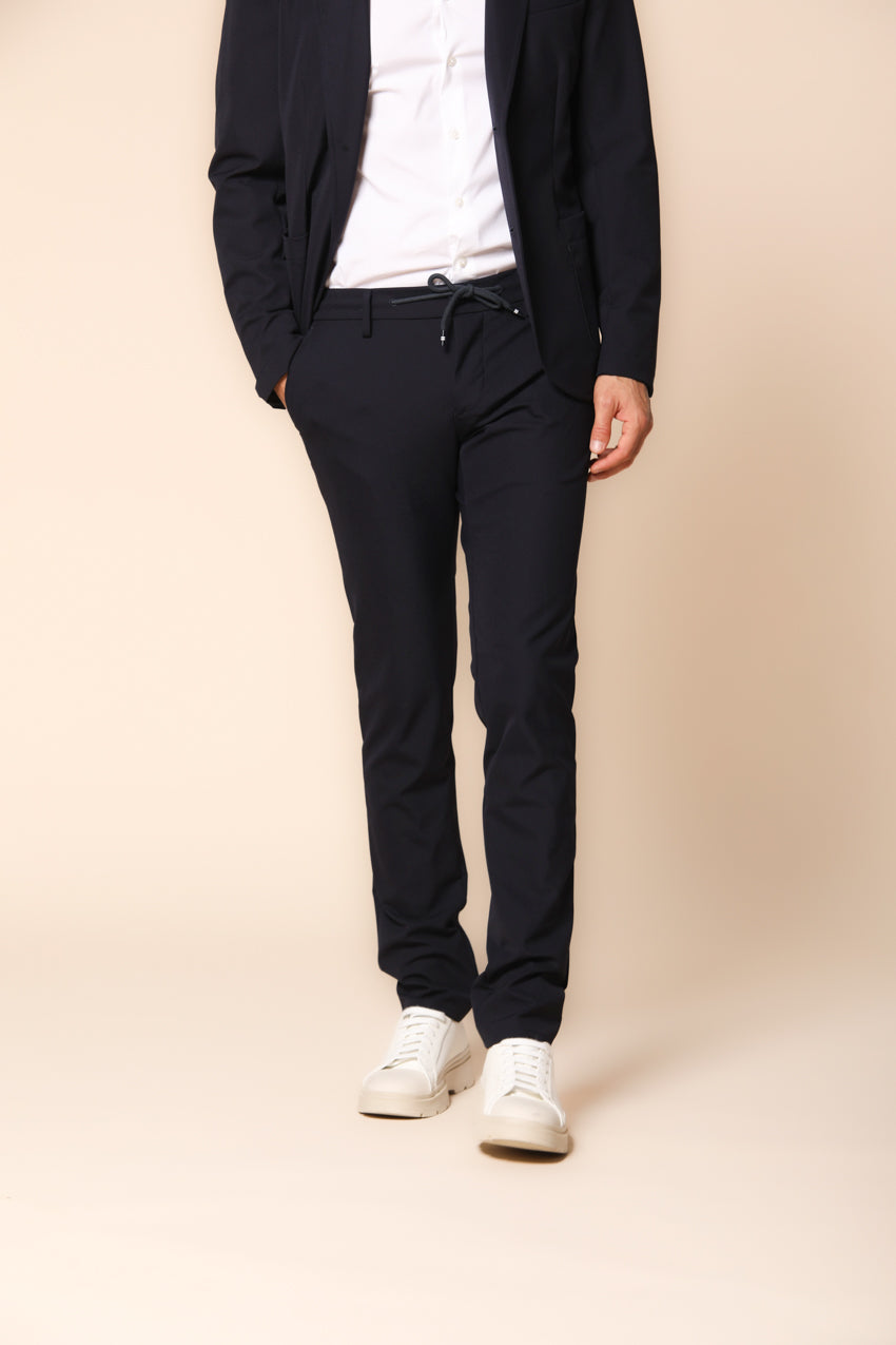 Foto 1 Milano Jogger pantalone chino uomo in jersey tecnico extra slim fit