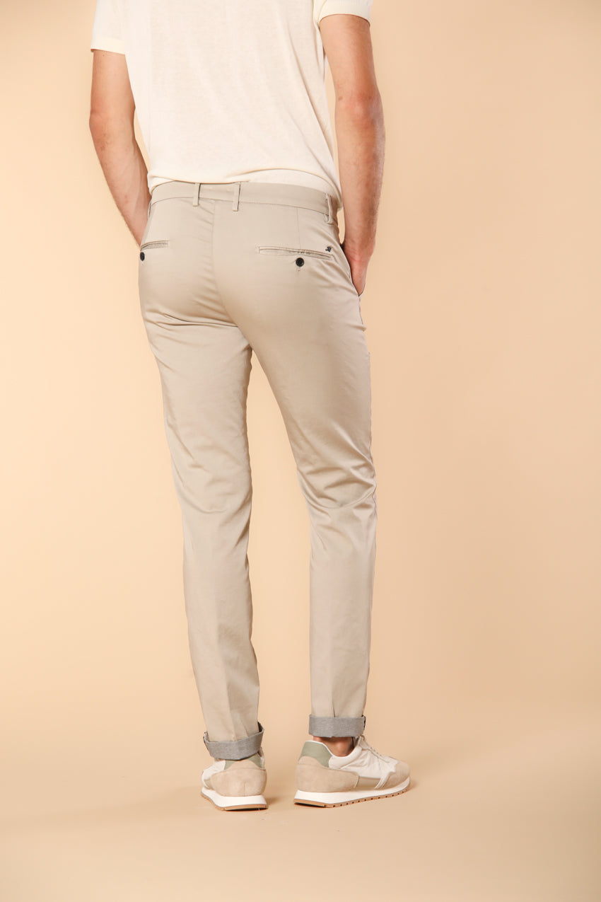 Torino pantalon chino homme en satin technique travel stretch coupe Slim