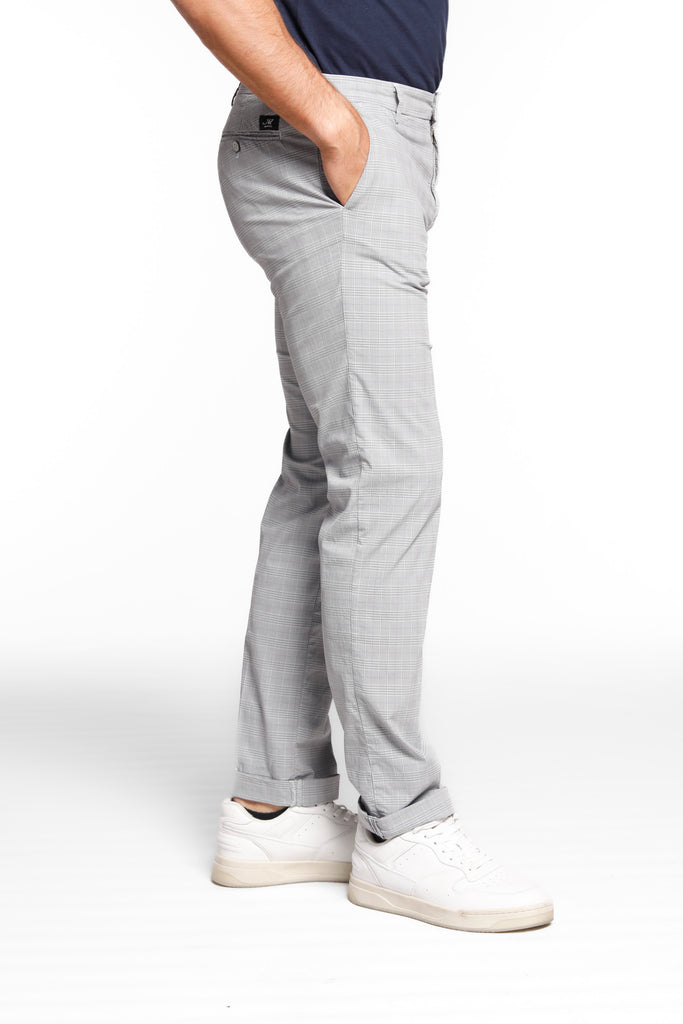 New York man chino pants in tencel and cotton with wales pattern regular