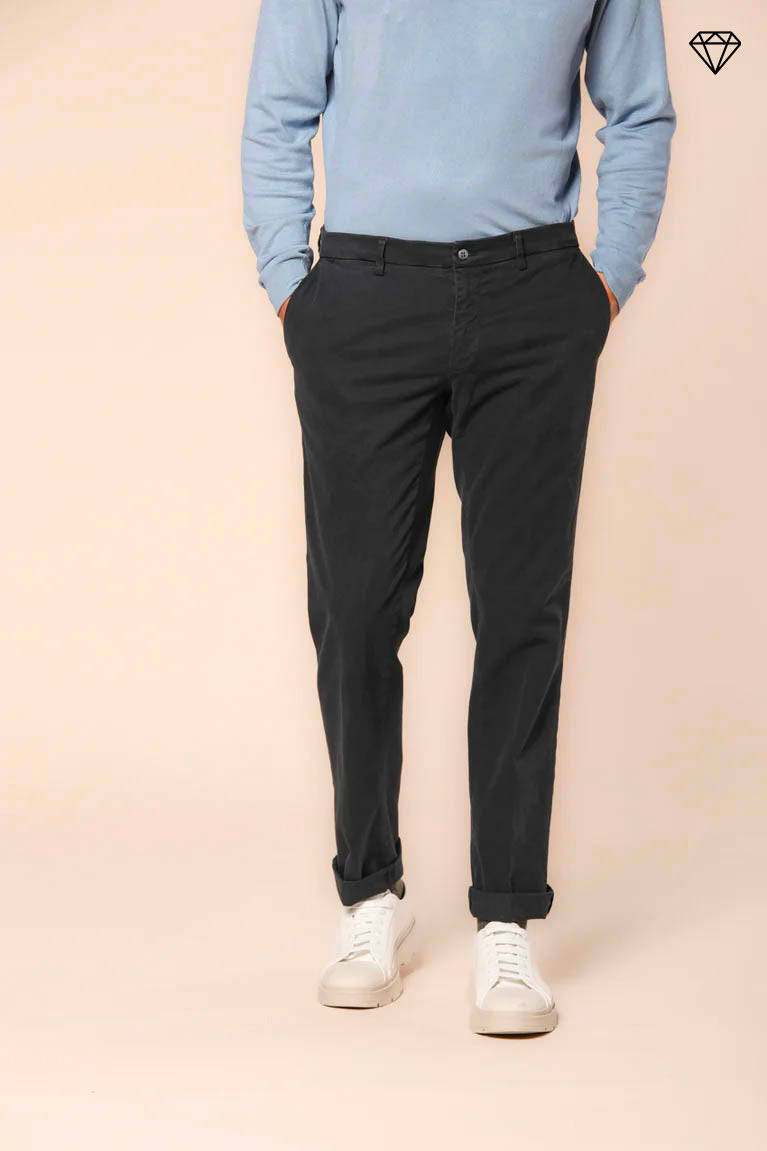 New York men's chino pants in gabardine stretch regular fit  ①