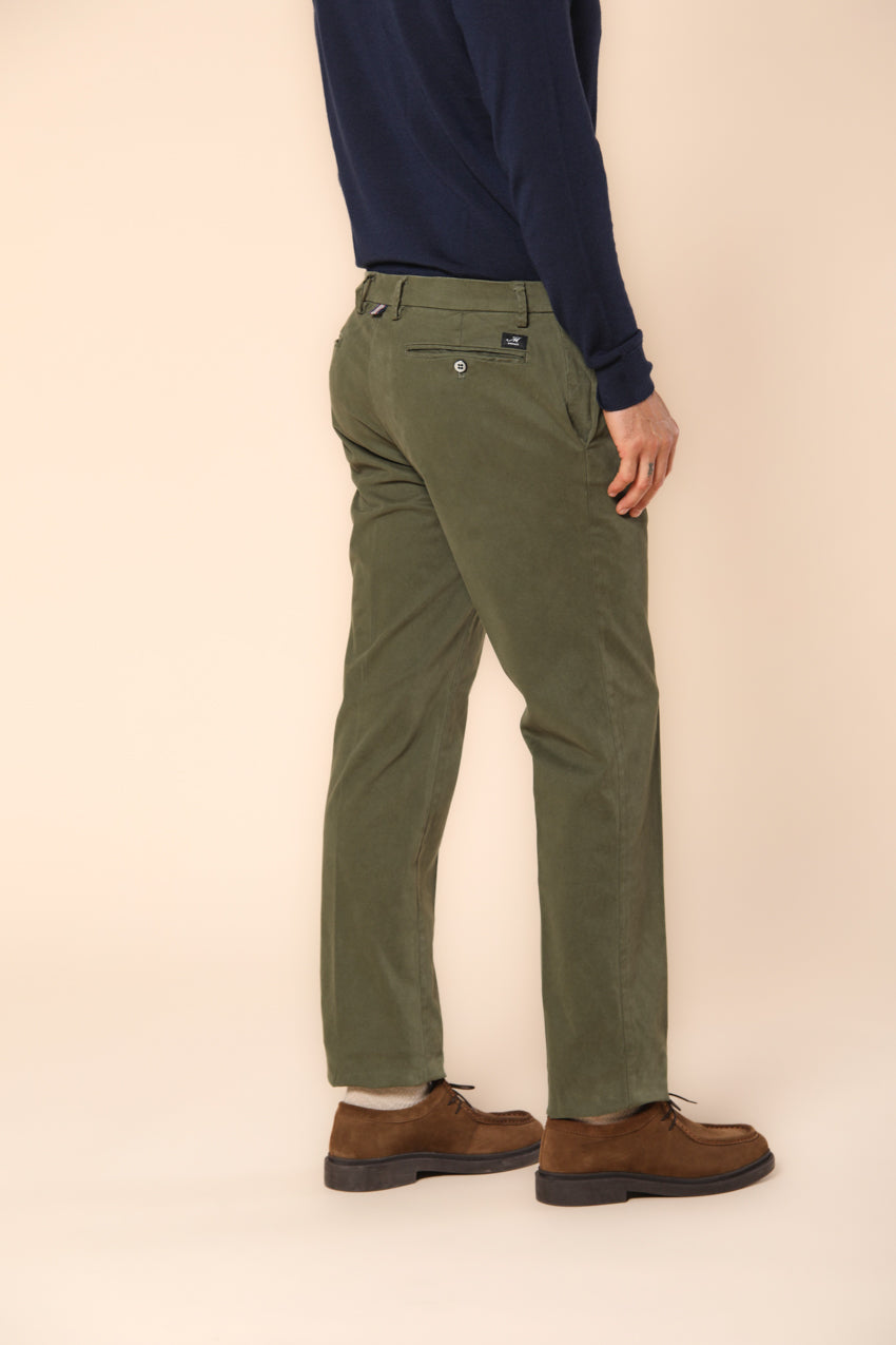 New York Herren Chino Hose aus Gabardine Stretch regular Fit  ①.