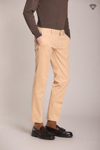 Foto 3 New York pantalone chino uomo in gabardina stretch regular fit ①