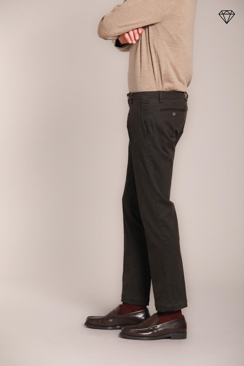 New York men's chino pants in stretch gabardine regular fit ①