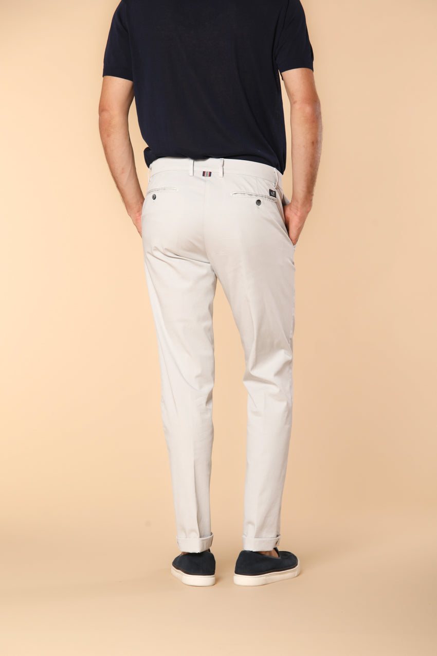 New York Pantalon chino homme en satin stretch coupe Regular ①