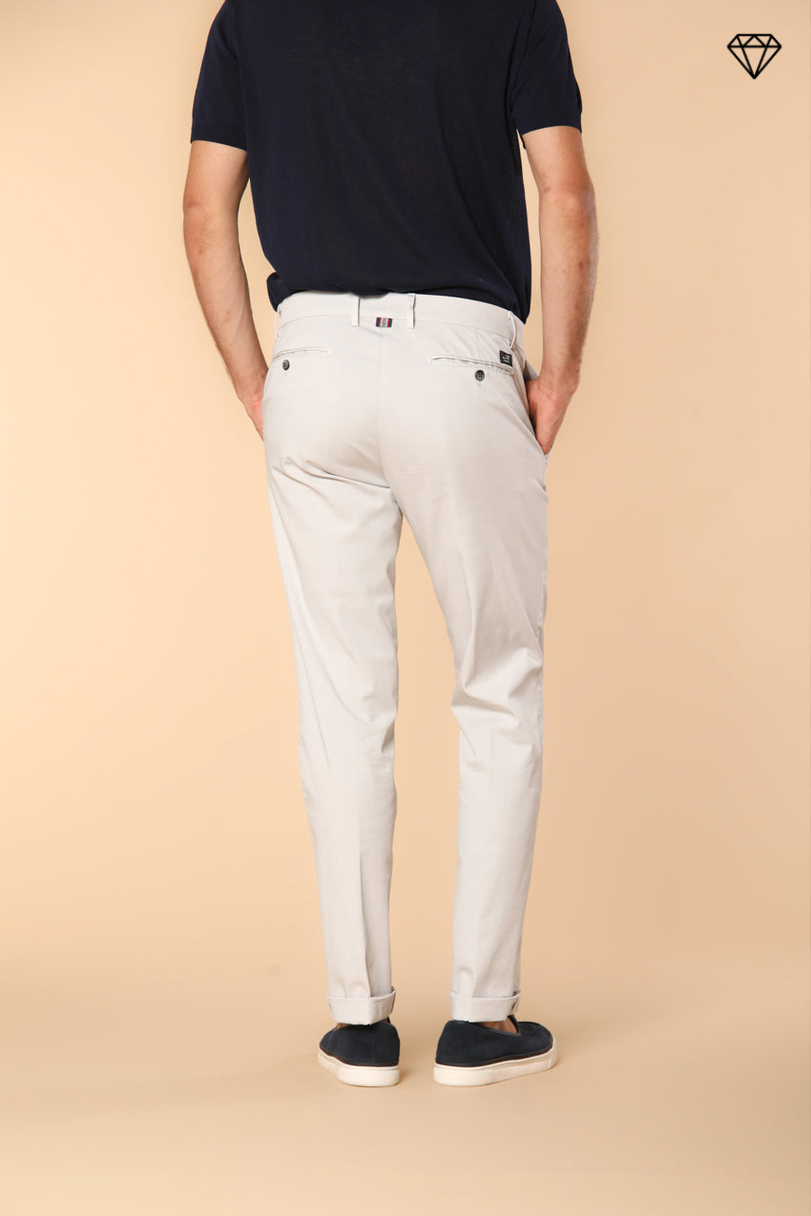 New York Herren Chino Hose aus Stretch-Satin Regular Fit ①