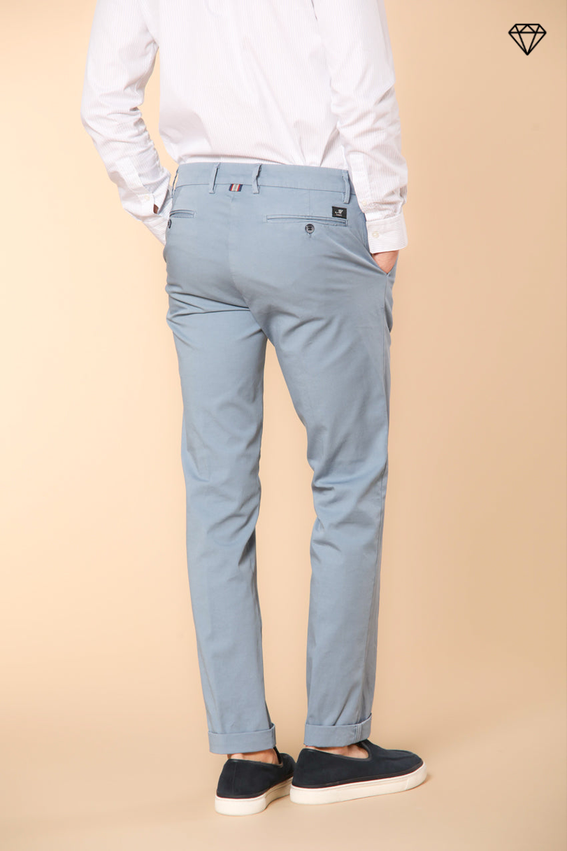 New York pantalon chino homme en satin stretch coupe Regular ①