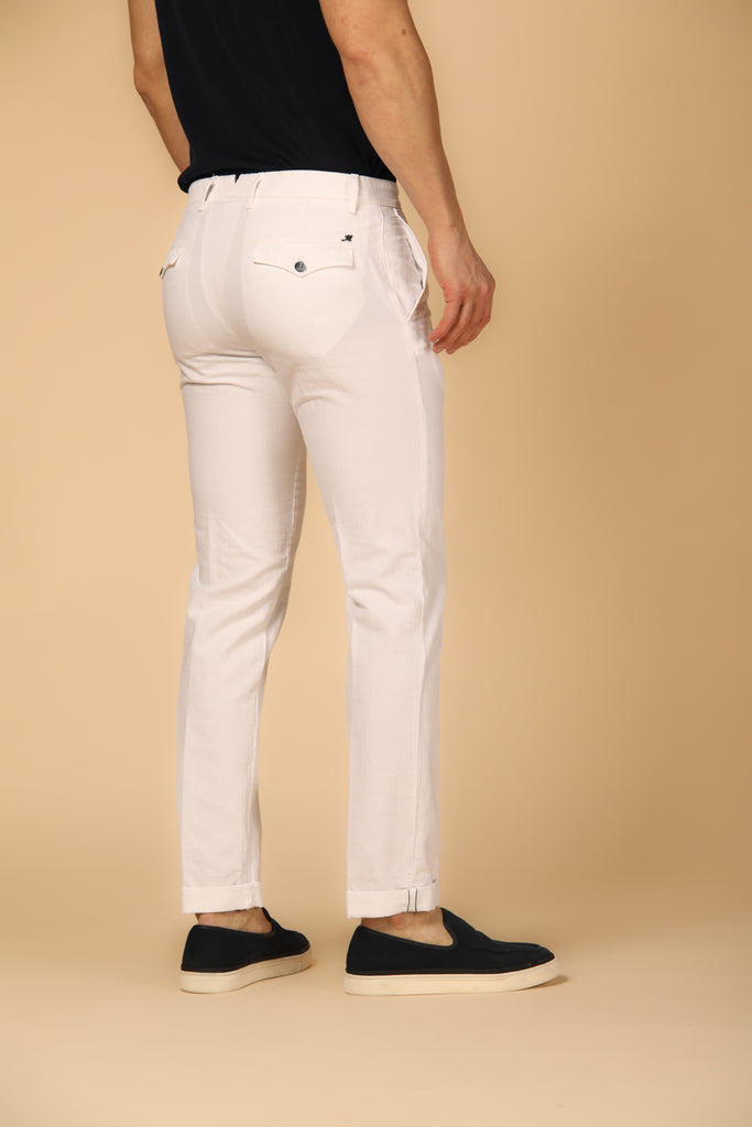 Image 4 of men's New York City model chino pants in white, regular fit by Mason's