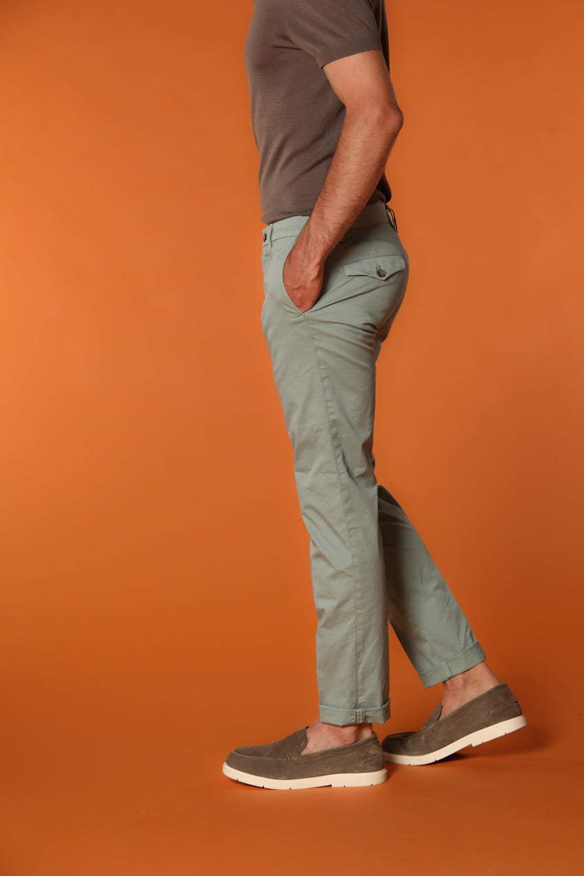 New York City pantalon chino homme en twill de coton pima léger stretch regular fit 