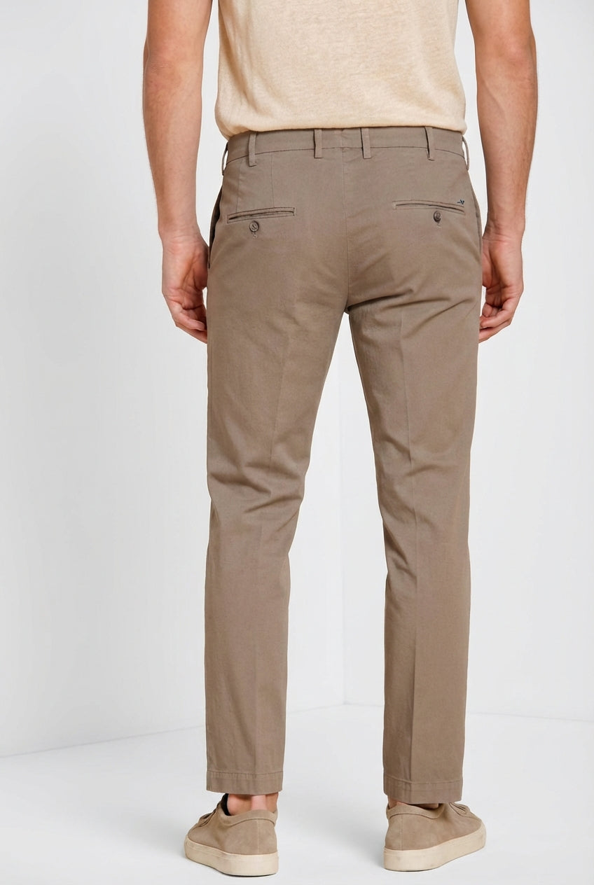 New York men's chino pants in stretch gabardine regular fit ①