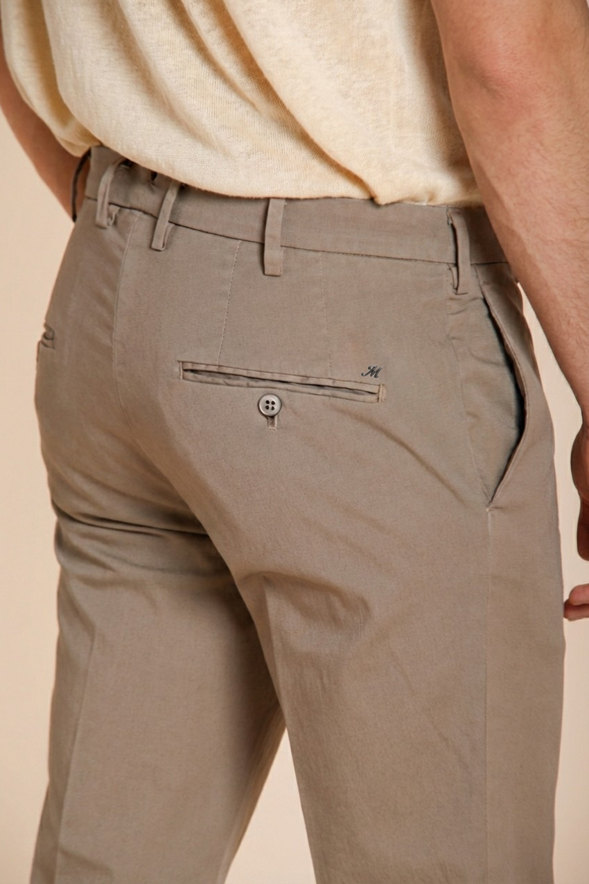 New York men's chino pants in stretch gabardine regular fit ①