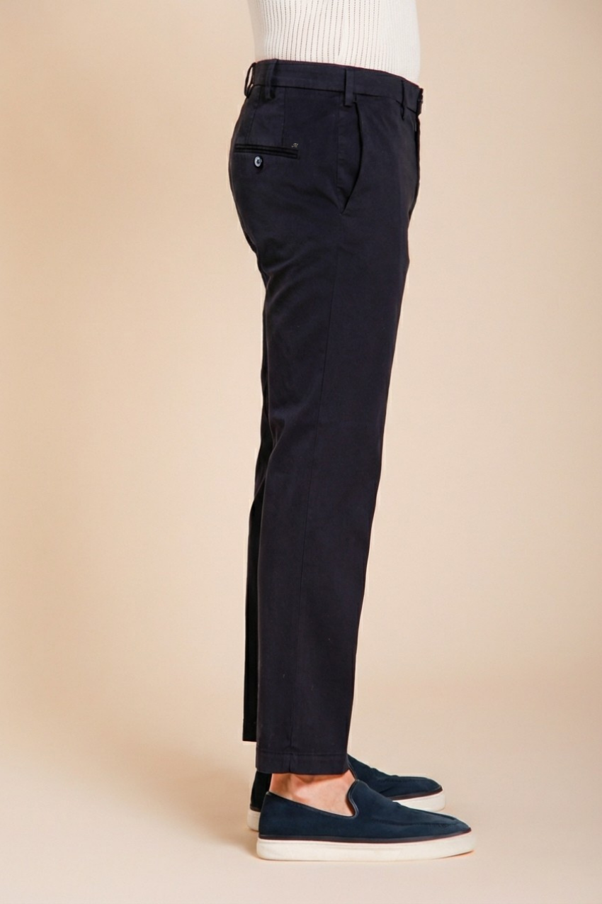 New York men's chino pants in stretch gabardine regular fit ①