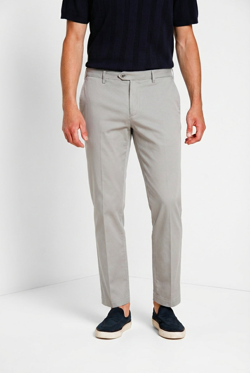 New York men's chino pants in stretch gabardine regular fit ①