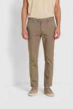 New York men's chino pants in stretch gabardine regular fit ①