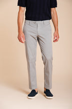 New York pantalon chino homme en gabardine stretch regular fit ①