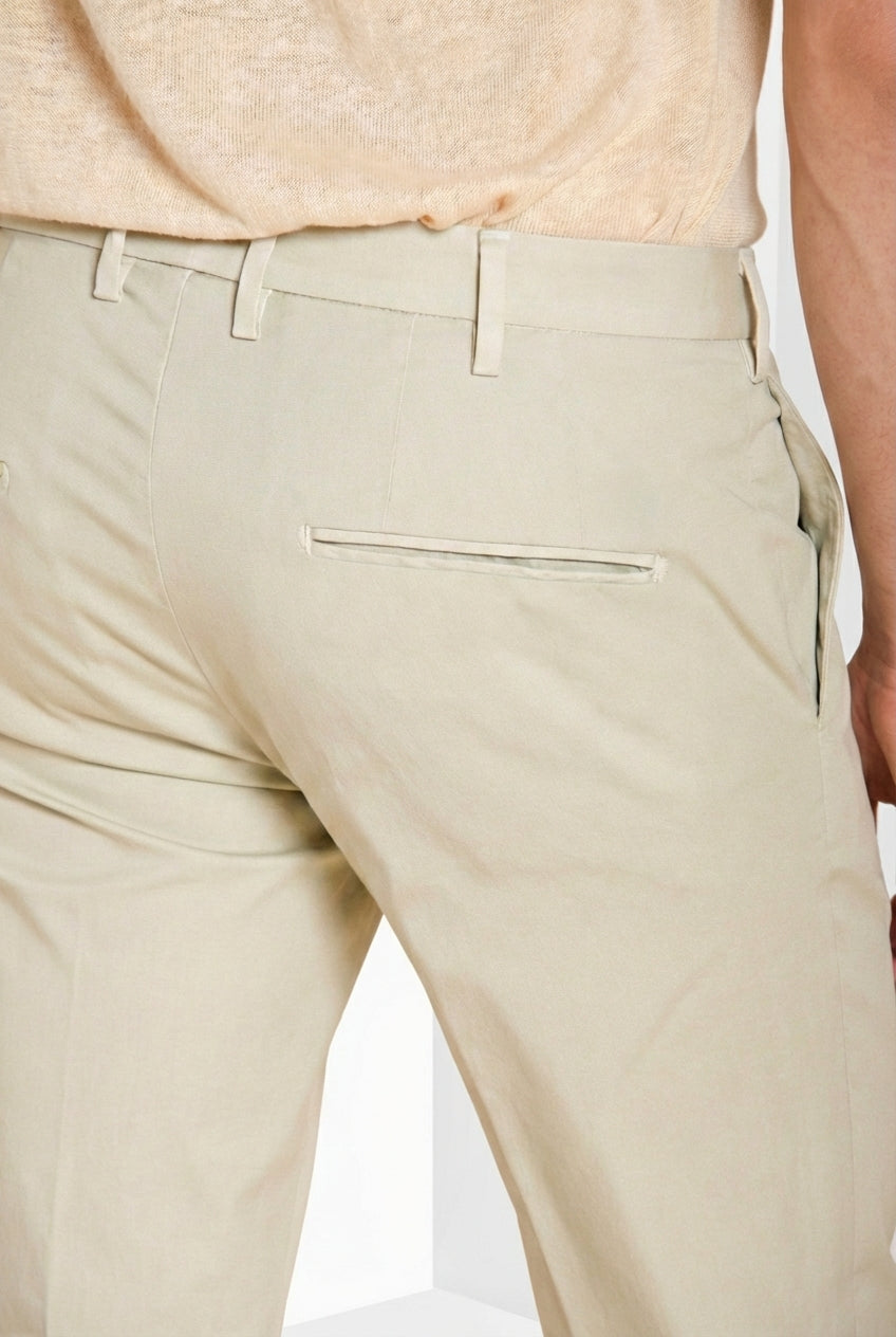 New York pantalon chino homme en gabardine stretch regular fit ①