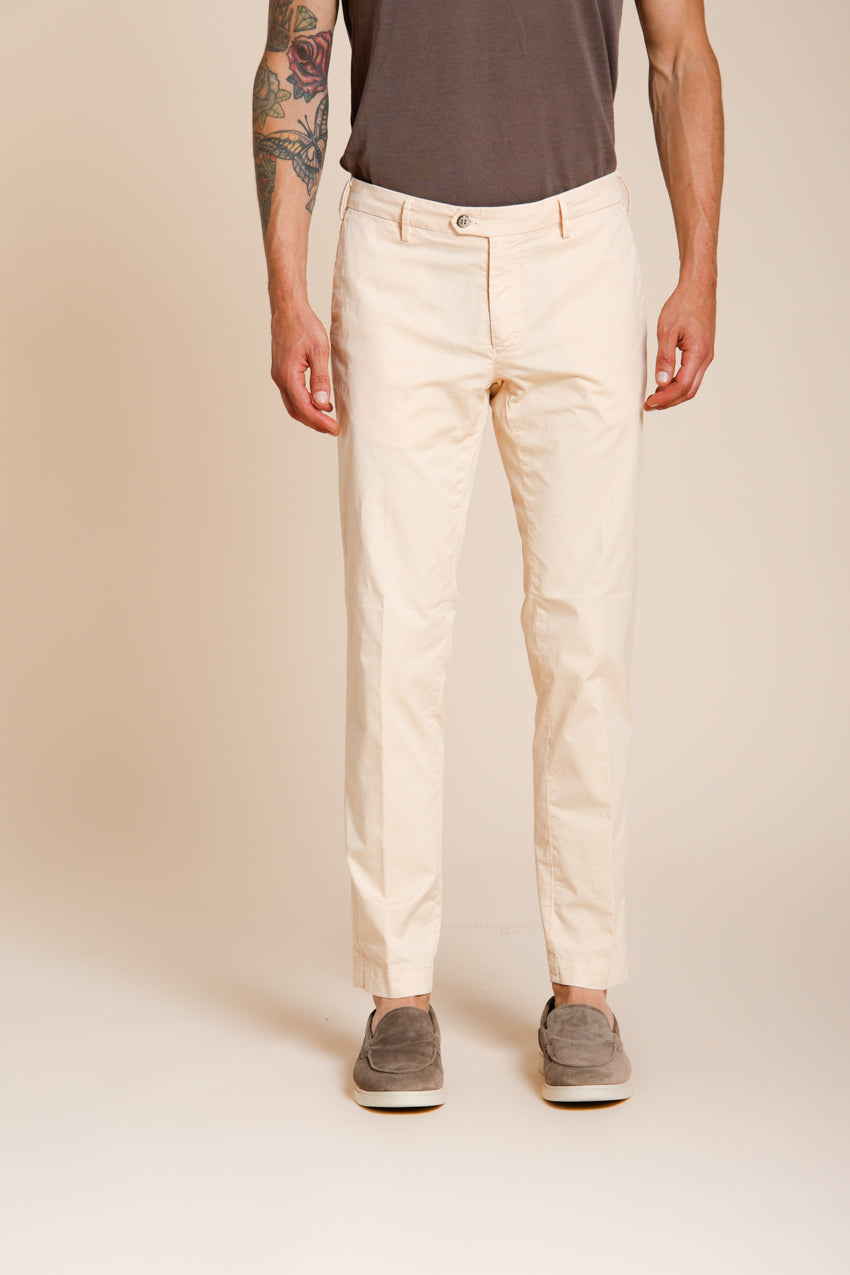 New York men's chino pants in stretch gabardine regular fit ①