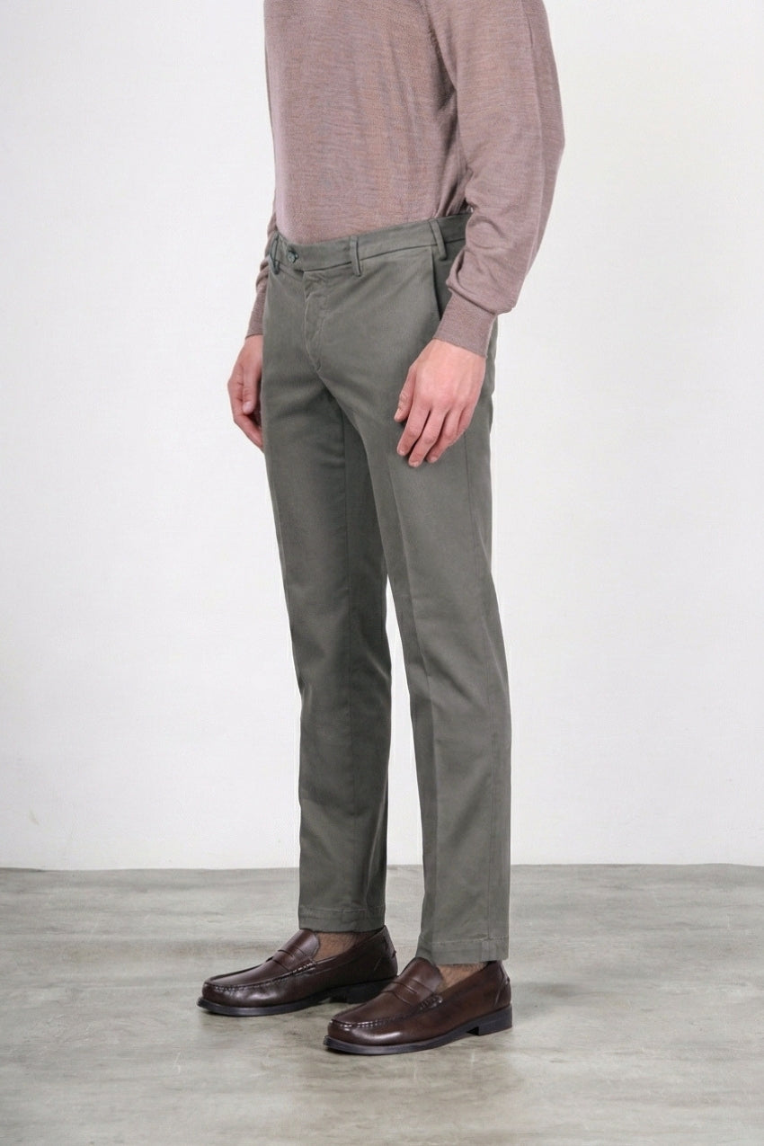 New York pantalone chino uomo in gabardina stretch regular fit ①