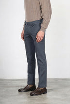 New York pantalone chino uomo in gabardina stretch regular fit ①