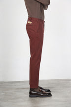 New York men’s chino pants in cotton and wool gabardine with regular fit