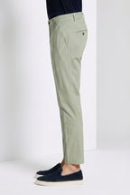 Milano pantalon chino homme en gabardine stretch extra slim fit ①