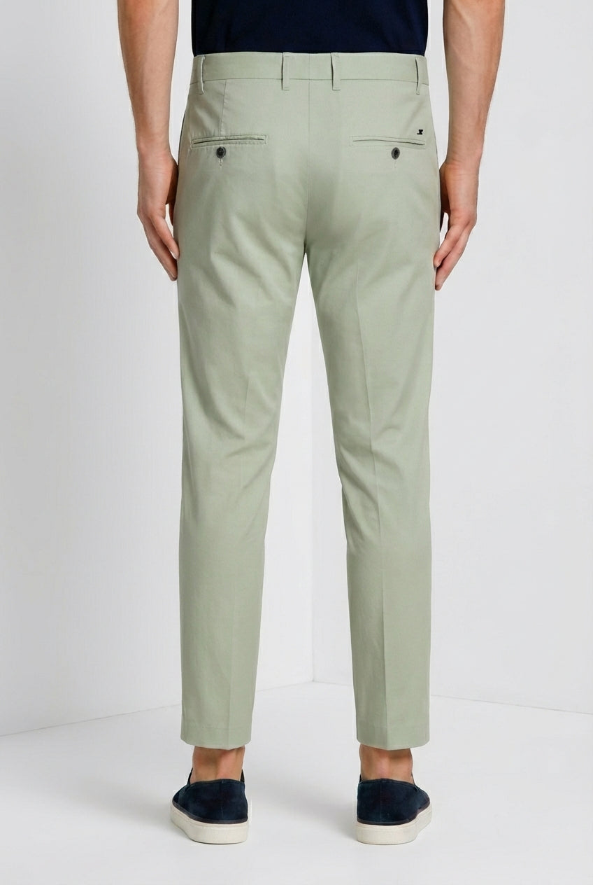 Milano pantalon chino homme en gabardine stretch extra slim fit ①